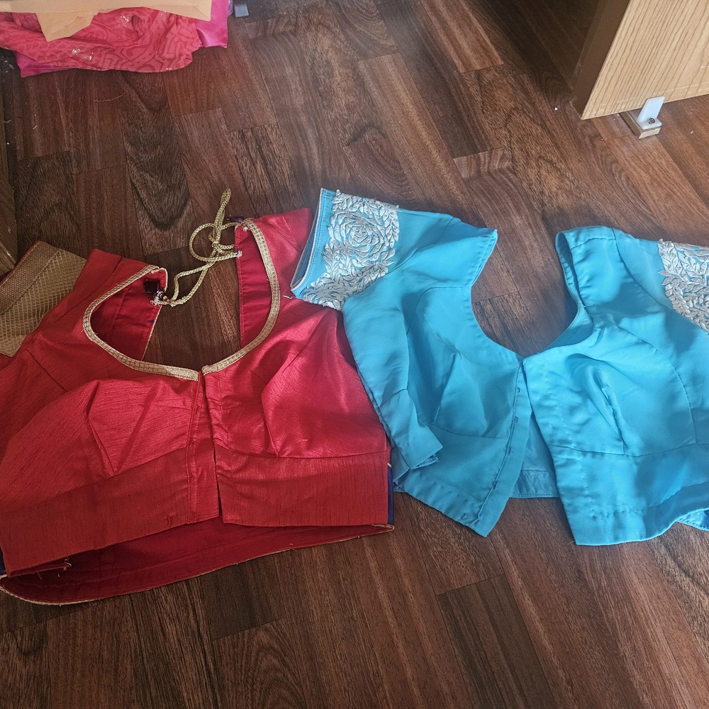 Red and Blue Vintage Saree Blouse Set with Gold Accents